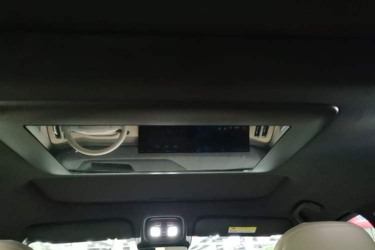 Used Deepal S09 2025 Four-Wheel Drive Ultra+ Custom Edition Headliner