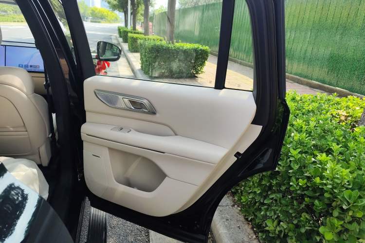 Used Deepal S09 2025 Rear-Drive Ultra+ Interior 6