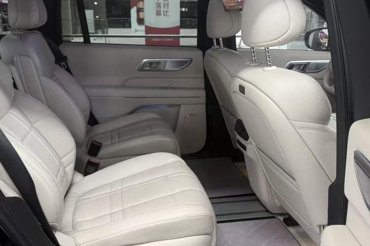 Used Deepal S09 2025 Four-Wheel Drive Ultra+ Custom Edition Interior 7