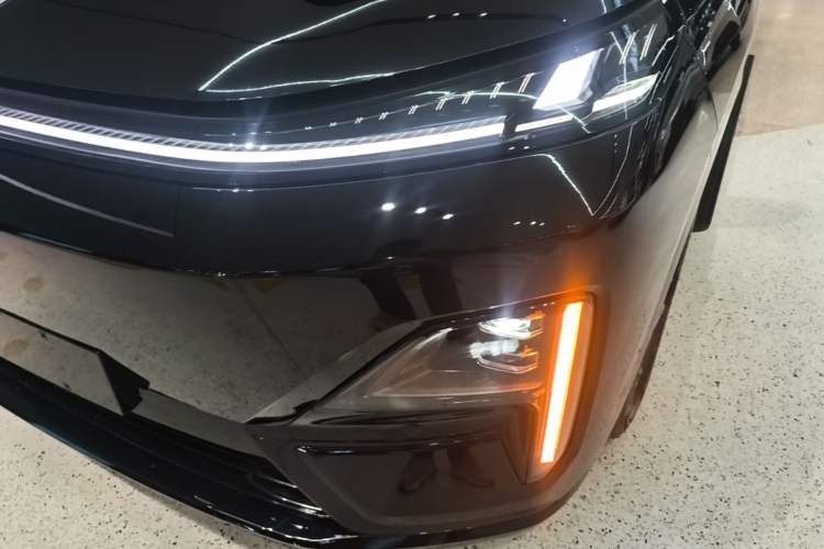 Used Deepal S09 2025 Rear-Drive Ultra+ Left Front Headlight