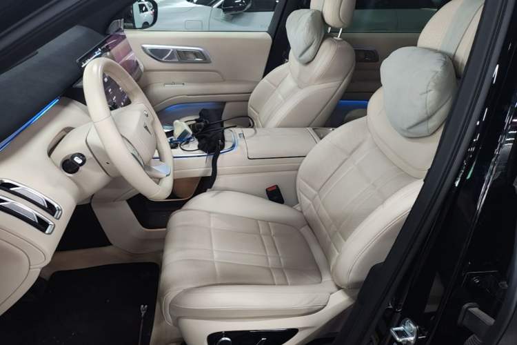 Used Deepal S09 2025 Four-Wheel Drive Ultra+ Custom Edition Left Front Seat