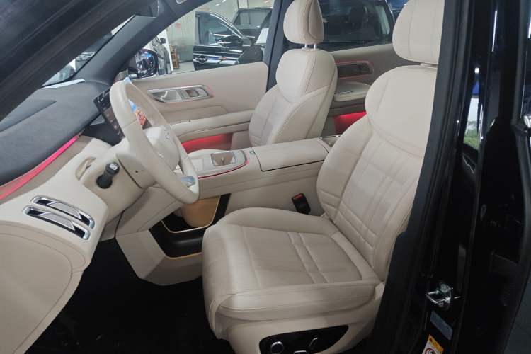 Used Deepal S09 2025 Rear-Drive Ultra+ Left Front Seat