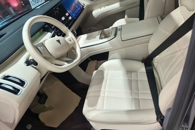 Used Deepal S09 2025 Rear-Drive Ultra+ Left Front Seat