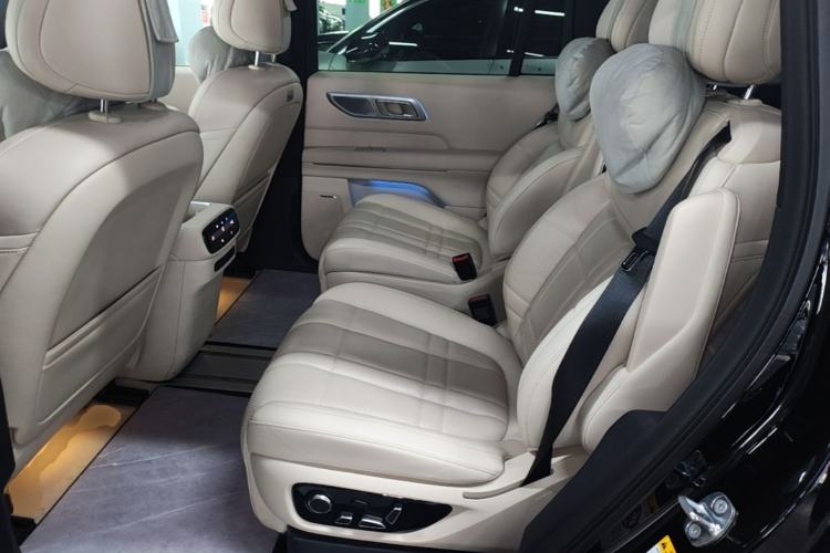 Used Deepal S09 2025 Four-Wheel Drive Ultra+ Custom Edition Left Rear Seat