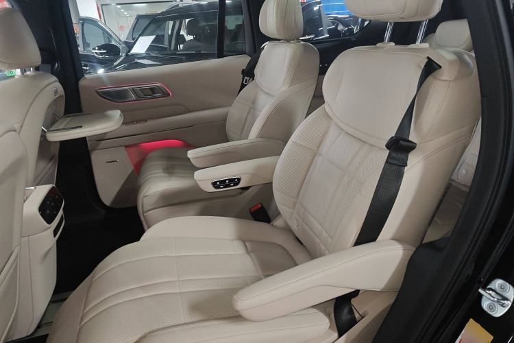 Used Deepal S09 2025 Rear-Drive Ultra+ Left Rear Seat