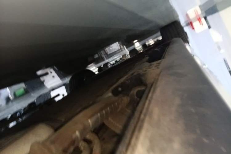 Used Deepal S09 2025 Four-Wheel Drive Ultra+ Custom Edition Left Side Sill