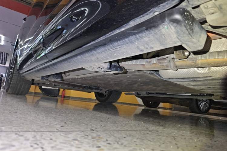 Used Deepal S09 2025 Rear-Drive Ultra+ Left Side Sill