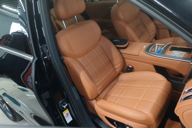 Used Deepal S09 2025 Rear-Drive Ultra Right Front Seat