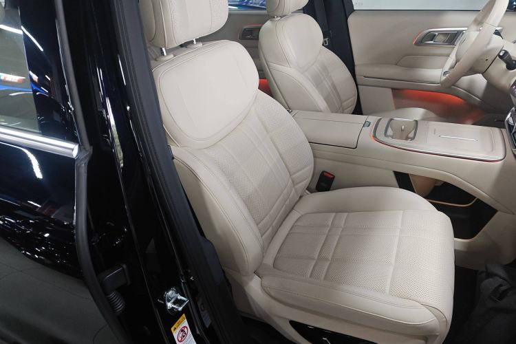 Used Deepal S09 2025 Rear-Drive Ultra+ Right Front Seat