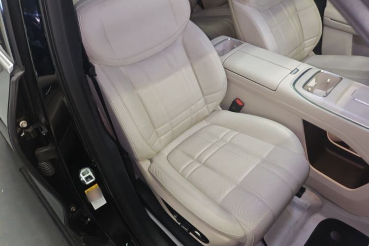 Used Deepal S09 2025 Four-Wheel Drive Ultra+ Custom Edition Right Front Seat