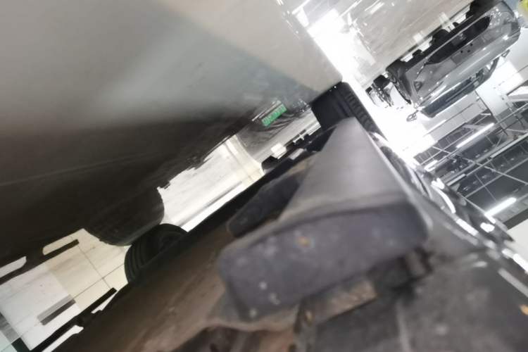 Used Deepal S09 2025 Four-Wheel Drive Ultra+ Custom Edition Right Side Sill