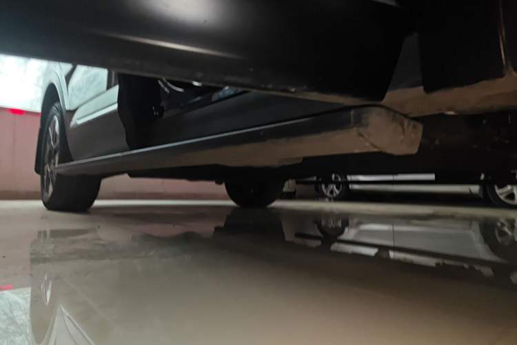 Used Deepal S09 2025 Four-Wheel-Drive Ultra Right Side Sill