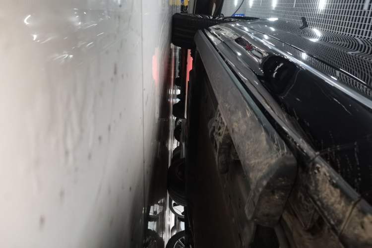 Used Deepal S09 2025 Four-Wheel Drive Ultra+ Custom Edition Right Side Sill