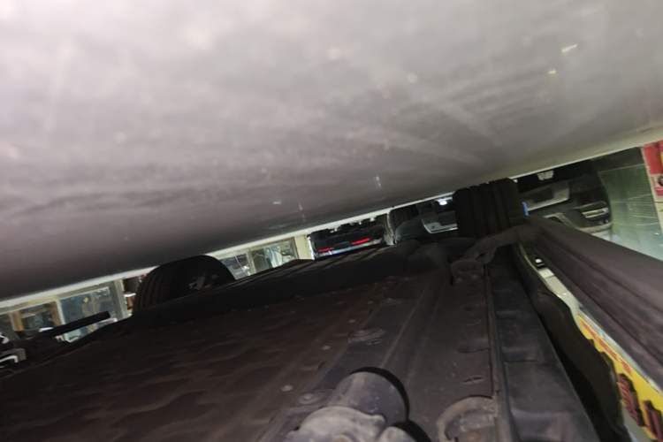 Used Deepal S09 2025 Four-Wheel Drive Ultra+ Custom Edition Right Side Sill