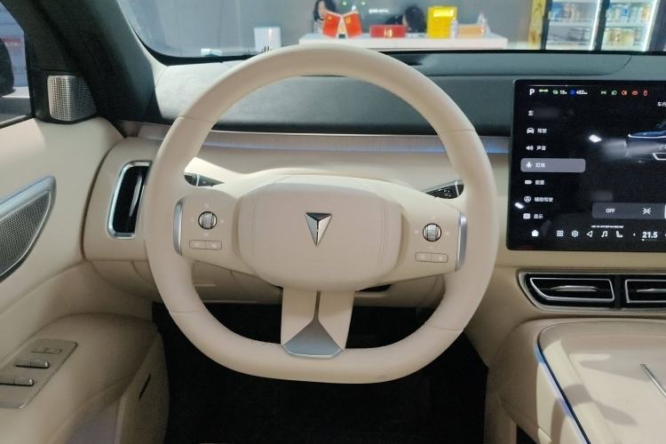 Used Deepal S09 2025 Rear-Drive Ultra Steering Wheel