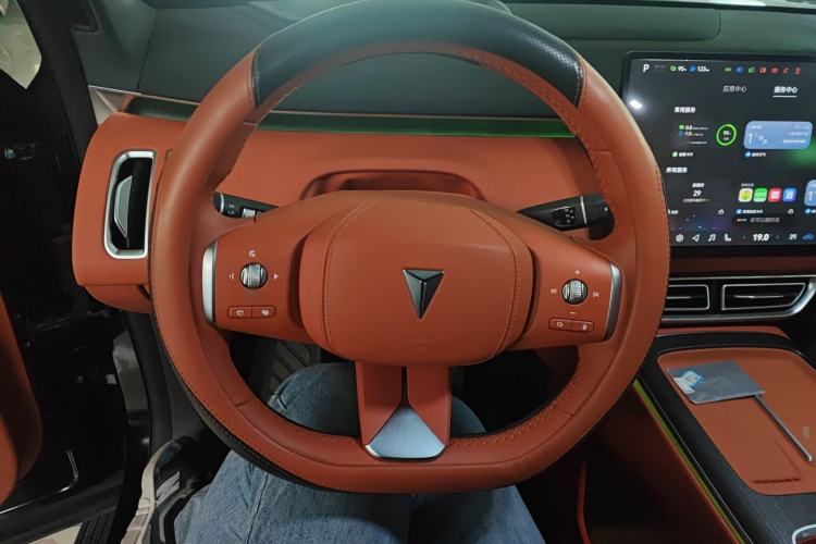 Used Deepal S09 2025 Four-Wheel-Drive Ultra Steering Wheel