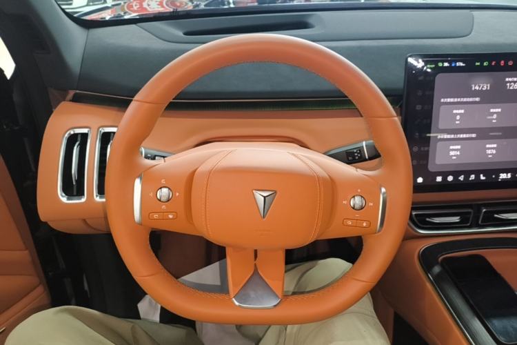 Used Deepal S09 2025 Rear-Drive Ultra Steering Wheel