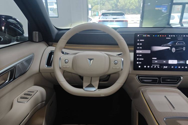 Used Deepal S09 2025 Rear-Drive Ultra+ Steering Wheel