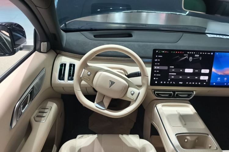 Used Deepal S09 2025 Rear-Drive Ultra+ Steering Wheel