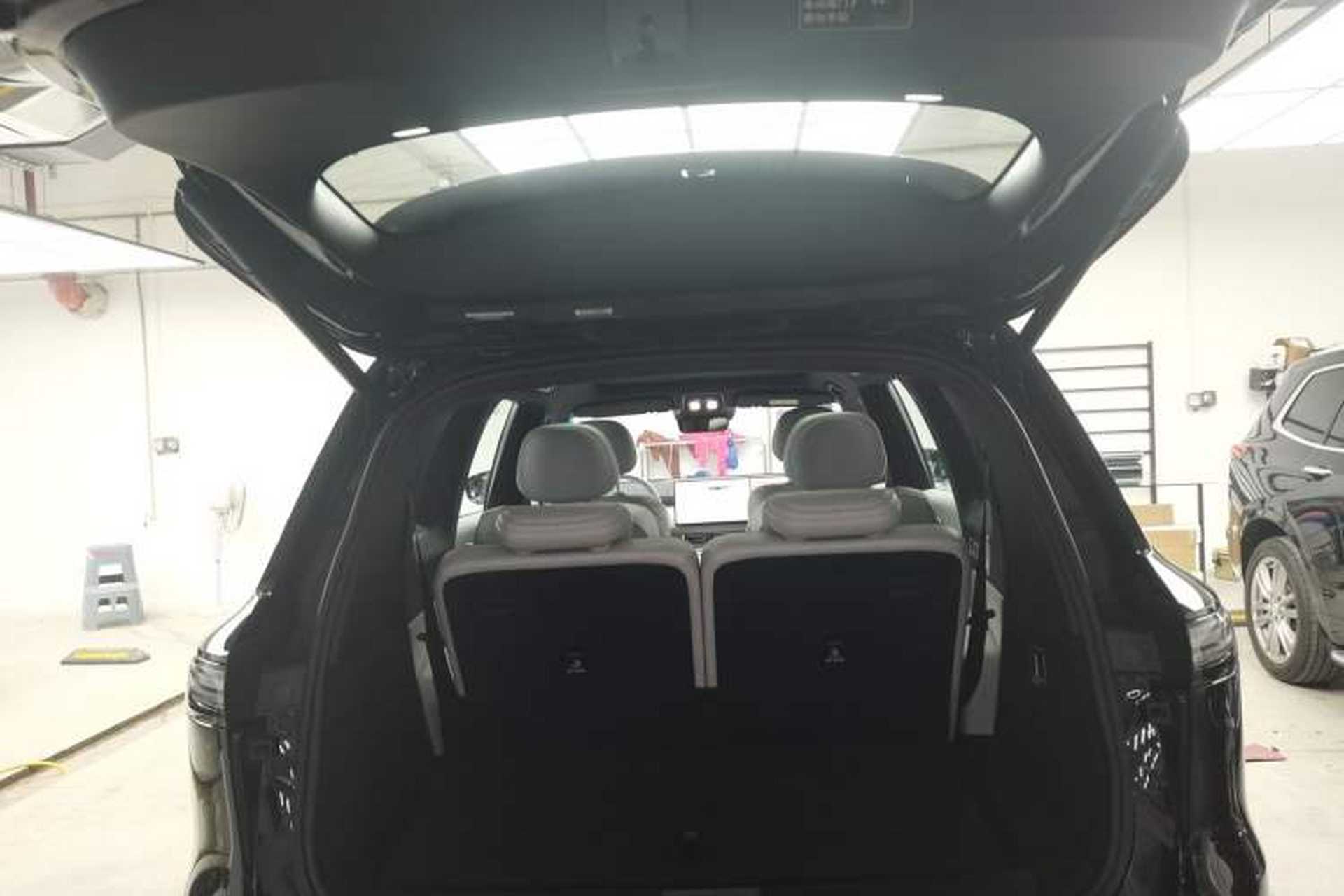 Used Deepal S09 2025 Rear-Drive Ultra Trunk