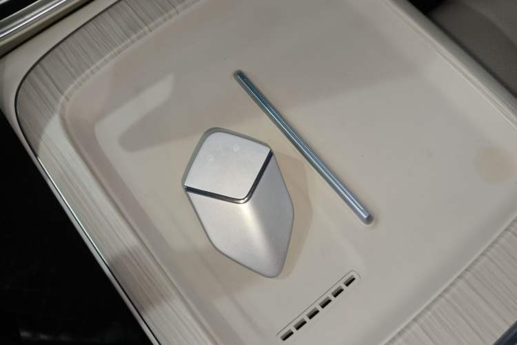 Used Deepal S09 2025 Rear-Drive Ultra Vehicle Key
