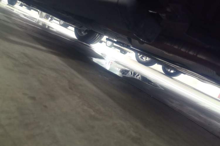 Used Deepal S09 2025 Four-Wheel Drive Ultra+ Custom Edition Chassis Rear Left