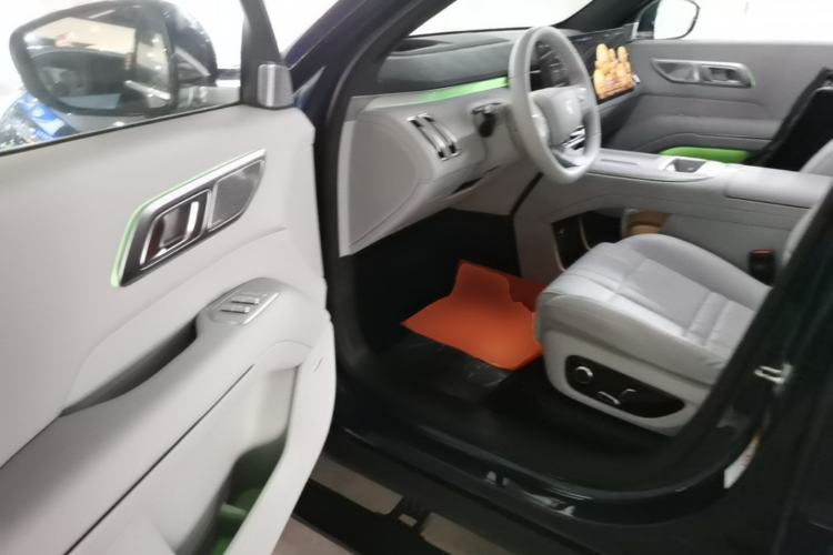 Used Deepal S09 2025 Rear-Drive Ultra+ Driver Seat