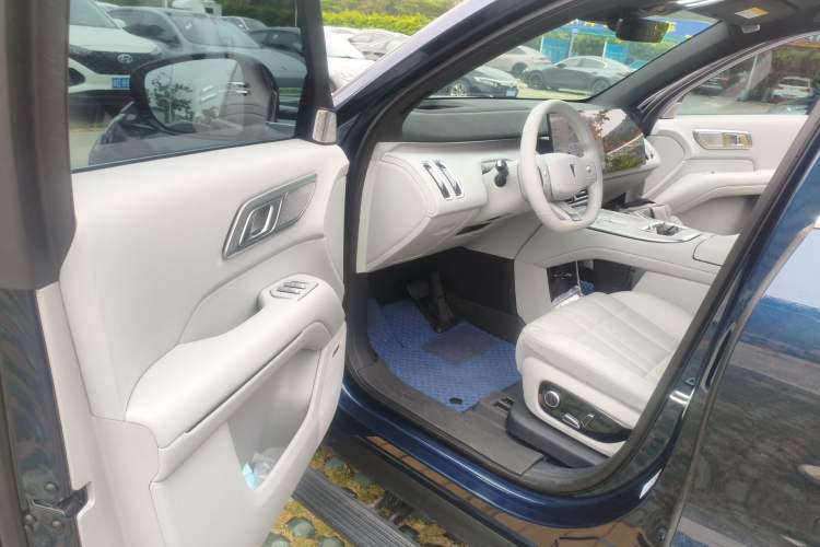Used Deepal S09 2025 Rear-Drive Ultra Driver Seat