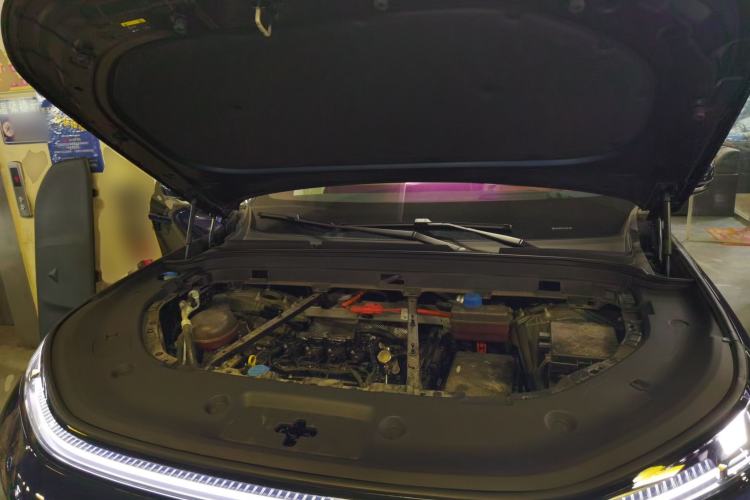 Used Deepal S09 2025 Four-Wheel Drive Ultra+ Custom Edition Engine Bay