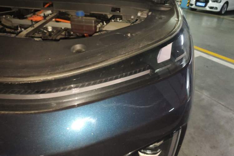 Used Deepal S09 2025 Four-Wheel Drive Ultra+ Custom Edition Engine Bay Left