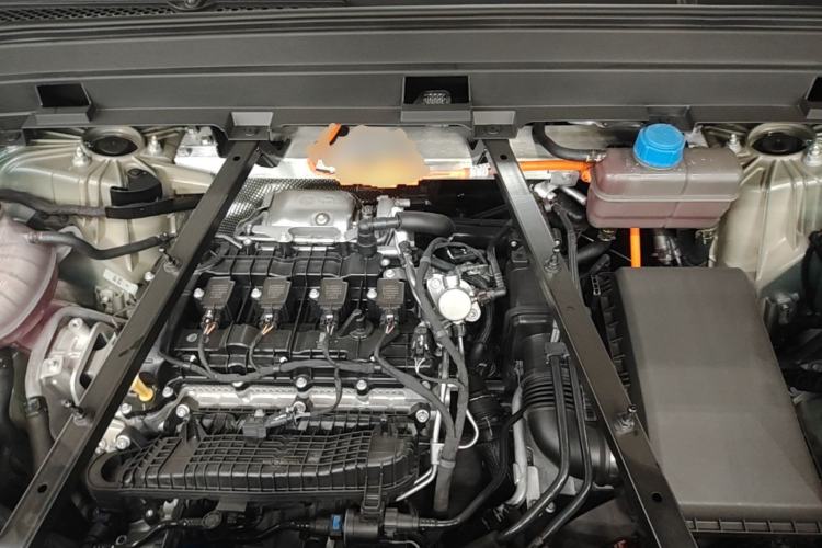 Used Deepal S09 2025 Rear-Drive Ultra+ Engine Bay
