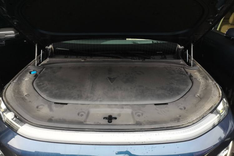 Used Deepal S09 2025 Four-Wheel Drive Ultra+ Custom Edition Engine Bay