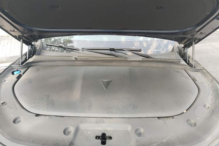 Used Deepal S09 2025 Rear-Drive Ultra+ Engine Bay