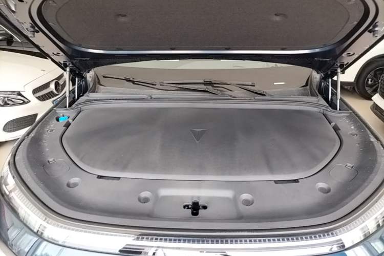 Used Deepal S09 2025 Rear-Drive Max Engine Bay