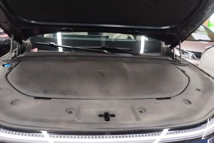 Used Deepal S09 2025 Four-Wheel Drive Ultra+ Custom Edition Engine Bay