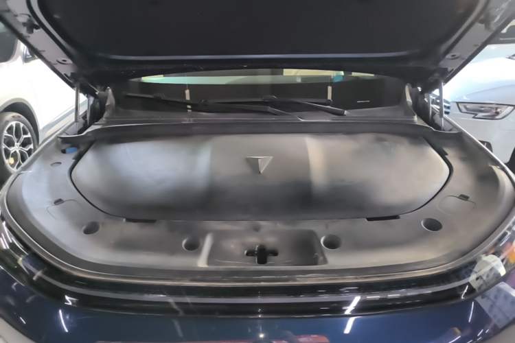 Used Deepal S09 2025 Four-Wheel Drive Ultra+ Custom Edition Engine Bay