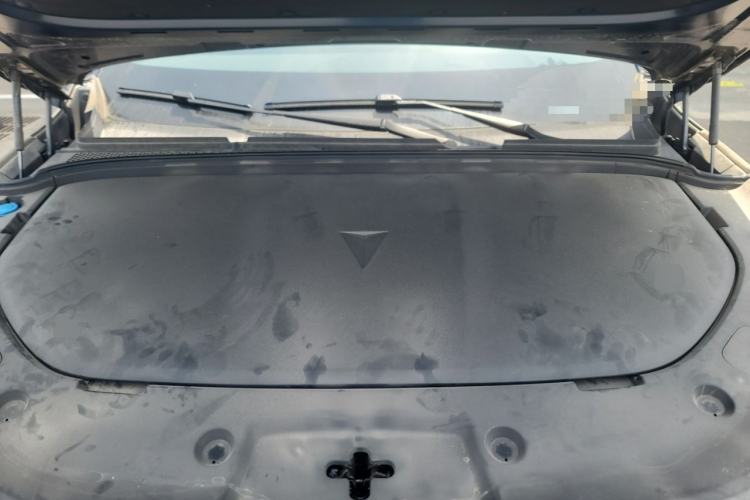 Used Deepal S09 2025 Four-Wheel Drive Ultra+ Custom Edition Engine Bay