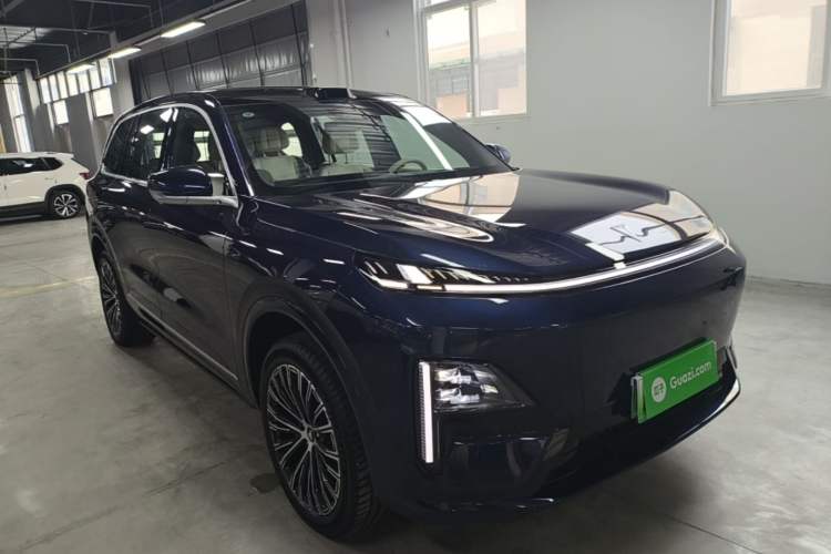 Used Deepal S09 2025 Rear-Drive Ultra+ Exterior 1