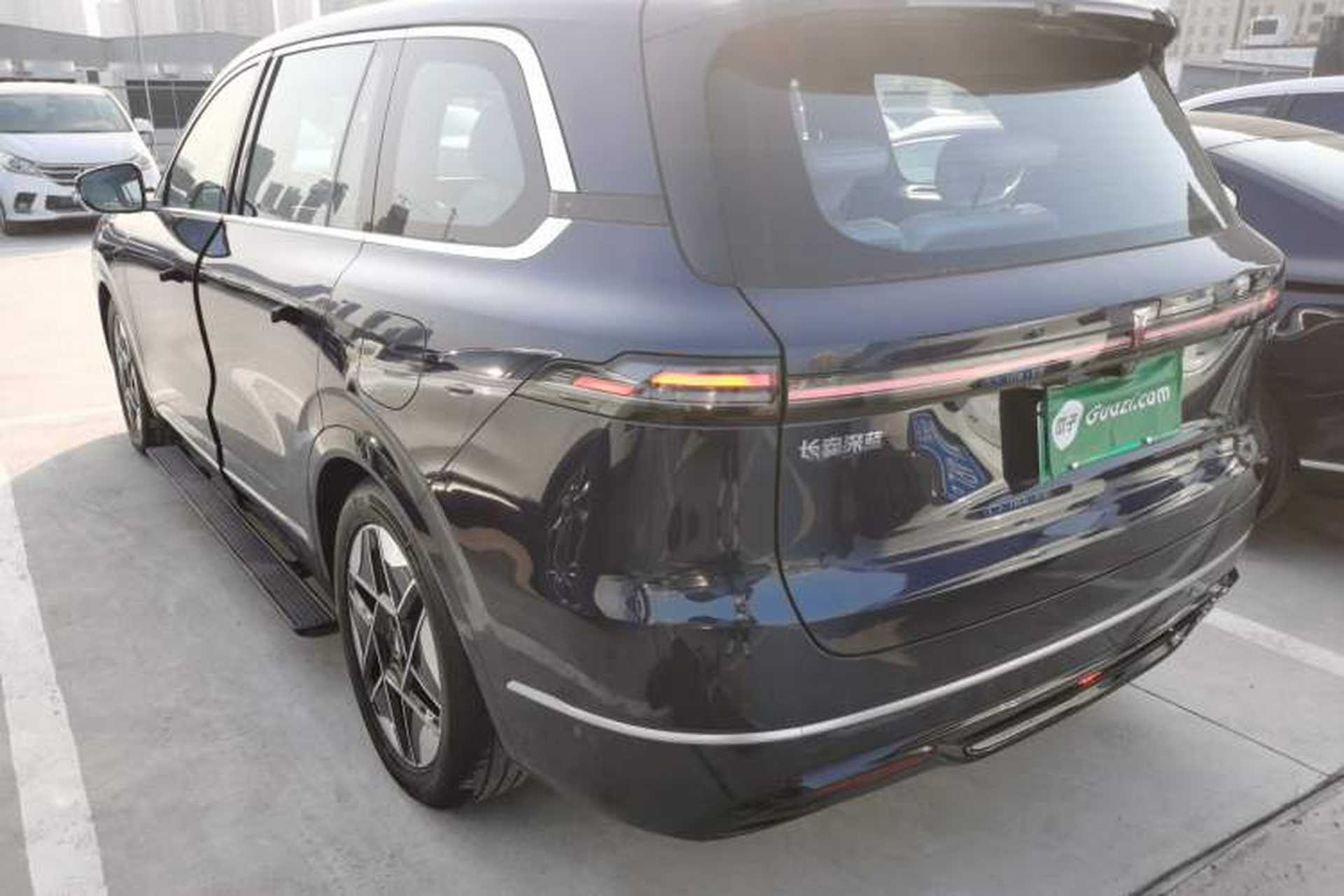 Used Deepal S09 2025 Rear-Drive Ultra+ Exterior 3