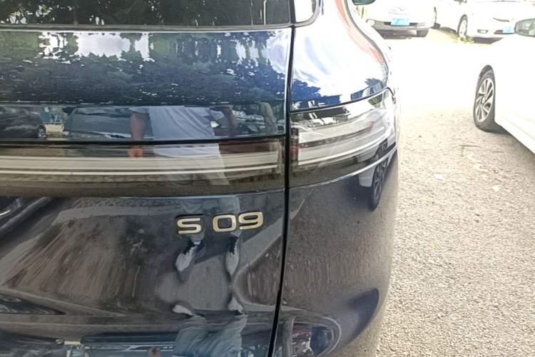 Used Deepal S09 2025 Model Rear-Wheel Drive Ultra+ Long-Range Version Exterior 3