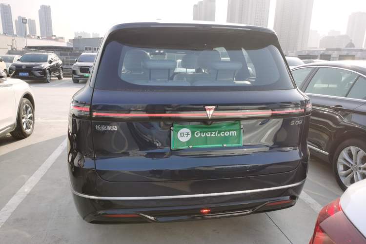 Used Deepal S09 2025 Rear-Drive Ultra+ Exterior 4
