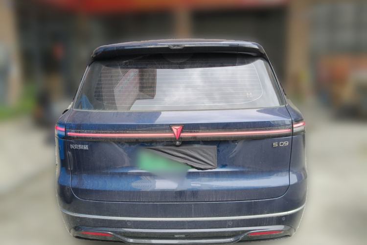 Used Deepal S09 2025 Rear-Drive Ultra+ Exterior 4