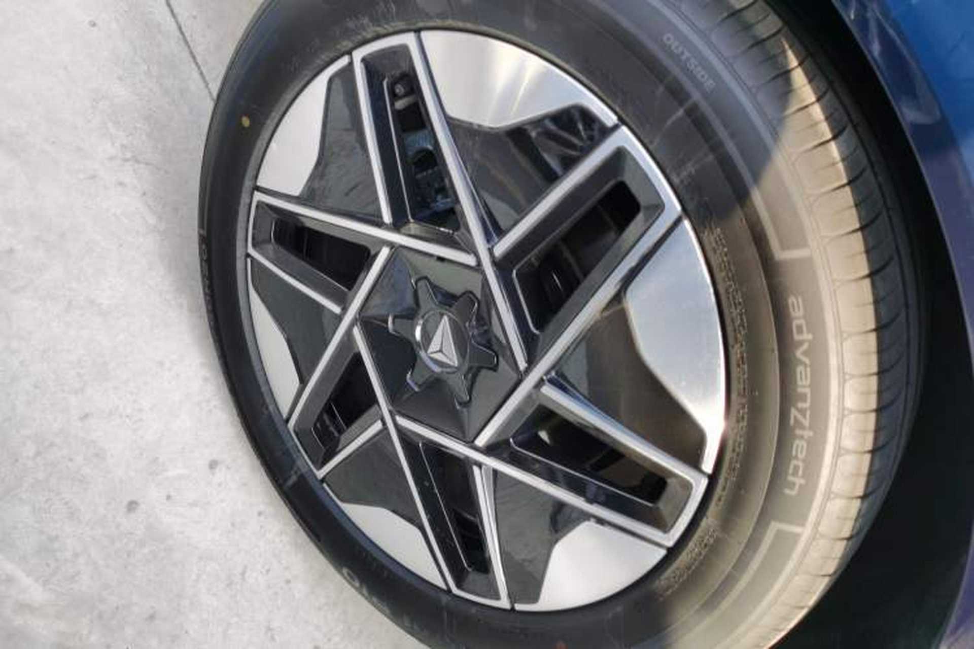 Used Deepal S09 2025 Rear-Drive Ultra+ Exterior 8