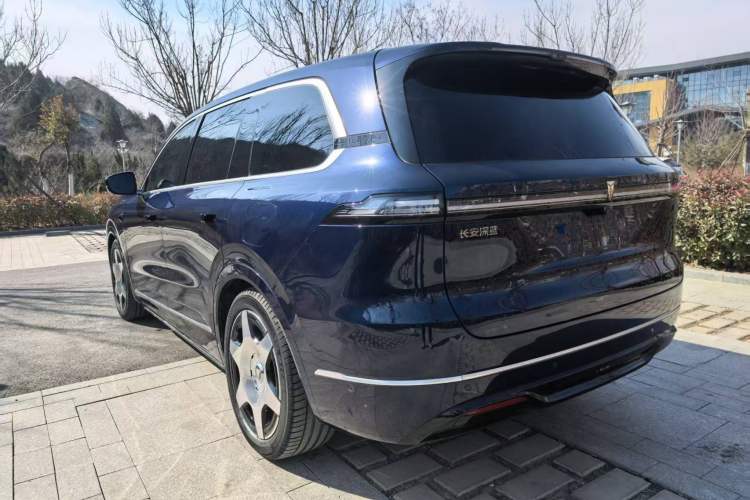 Used Deepal S09 2025 Four-Wheel Drive Ultra+ Custom Edition Exterior 8