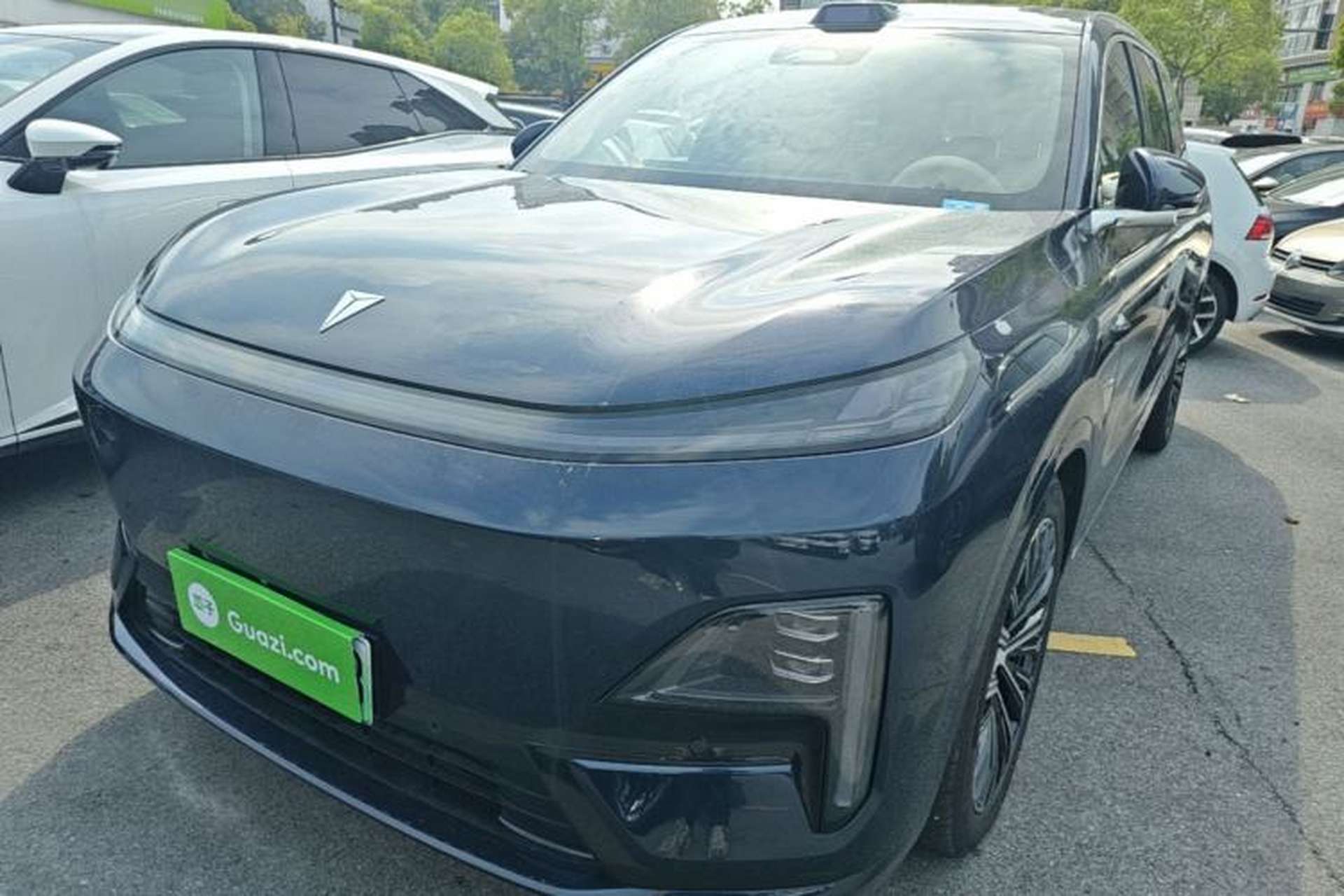 Used Deepal S09 2025 Four-Wheel Drive Ultra+ Custom Edition Front Left 45 Deg