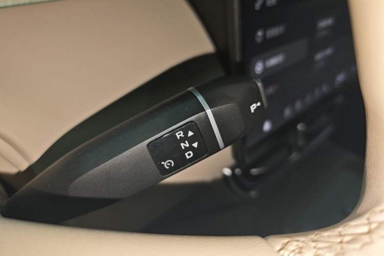 Used Deepal S09 2025 Rear-Drive Ultra+ Gear Lever