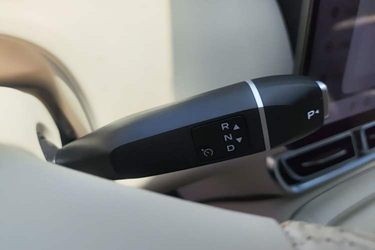Used Deepal S09 2025 Four-Wheel Drive Ultra+ Custom Edition Gear Lever