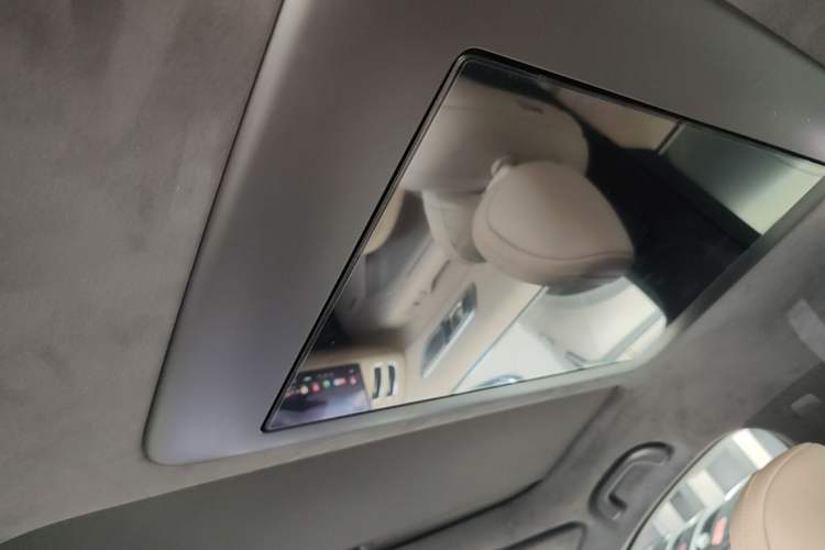 Used Deepal S09 2025 Four-Wheel Drive Ultra+ Custom Edition Headliner