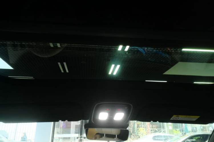 Used Deepal S09 2025 Four-Wheel Drive Ultra+ Custom Edition Headliner