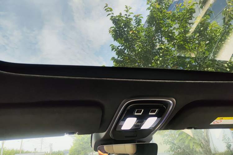 Used Deepal S09 2025 Four-Wheel Drive Ultra+ Custom Edition Headliner